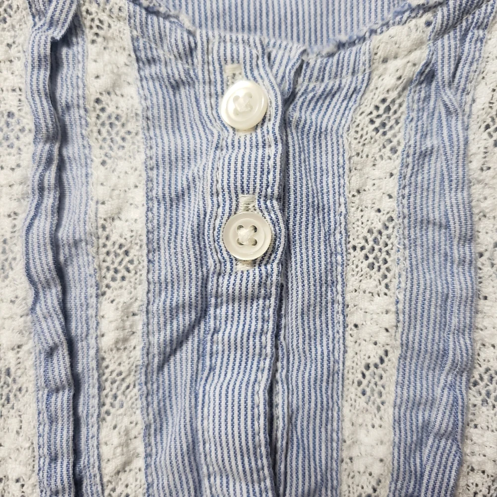 Aerie long sleeve striped lace detail shirt Size XS
